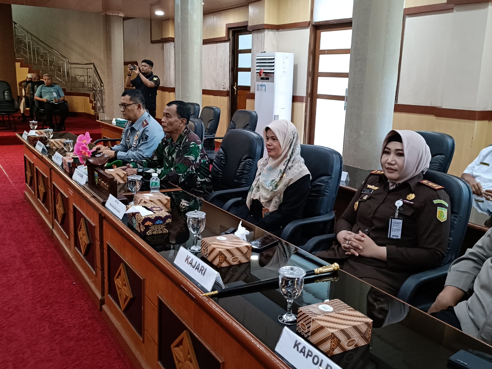 Rapat DPRD 01 26