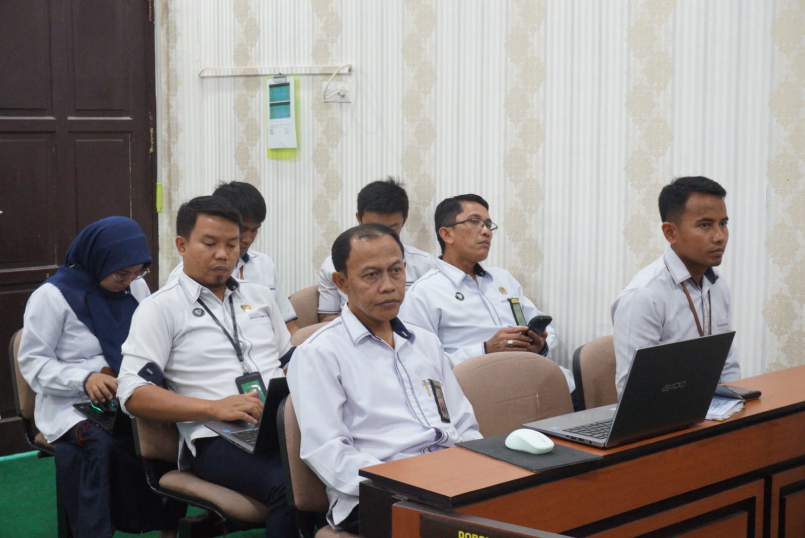 rapat bulanan 1des 2