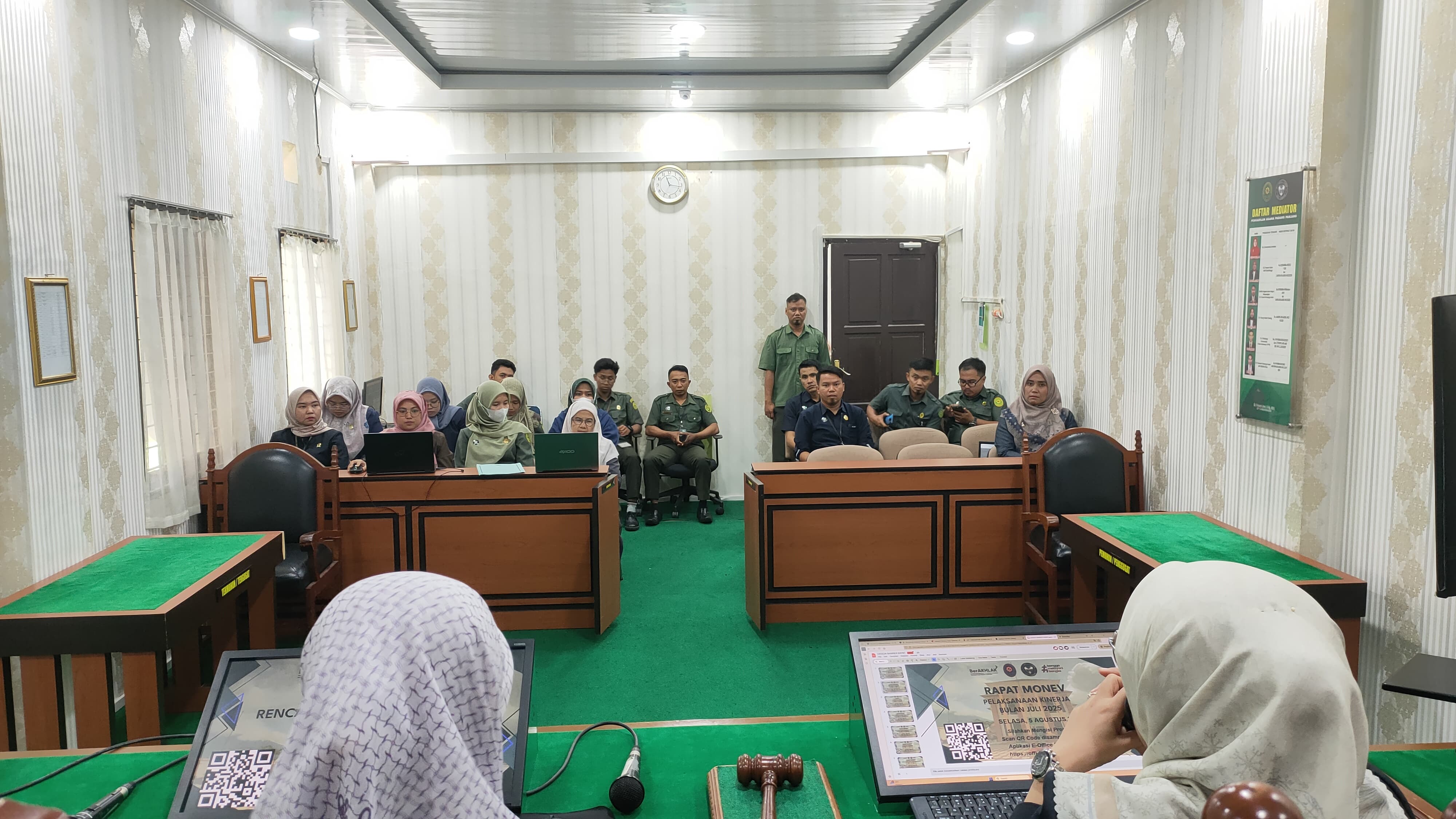 rapat bulanan 5agustus 3