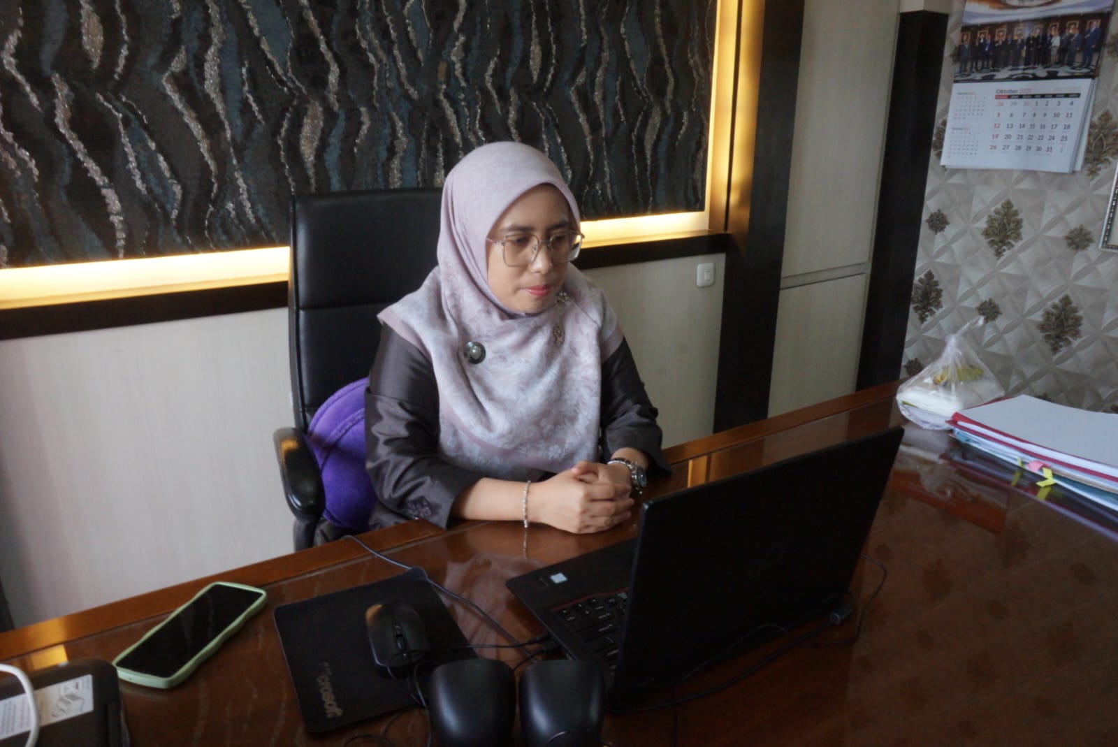 zoom diklat bu waka 8okt 1